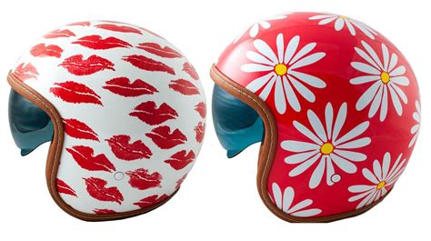 casco agatha ruiz de la prada|agatha ruiz de la prada amor.